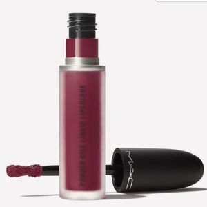 MAC Powder Kiss Liquid Lipcolour in color 983 Burning Love